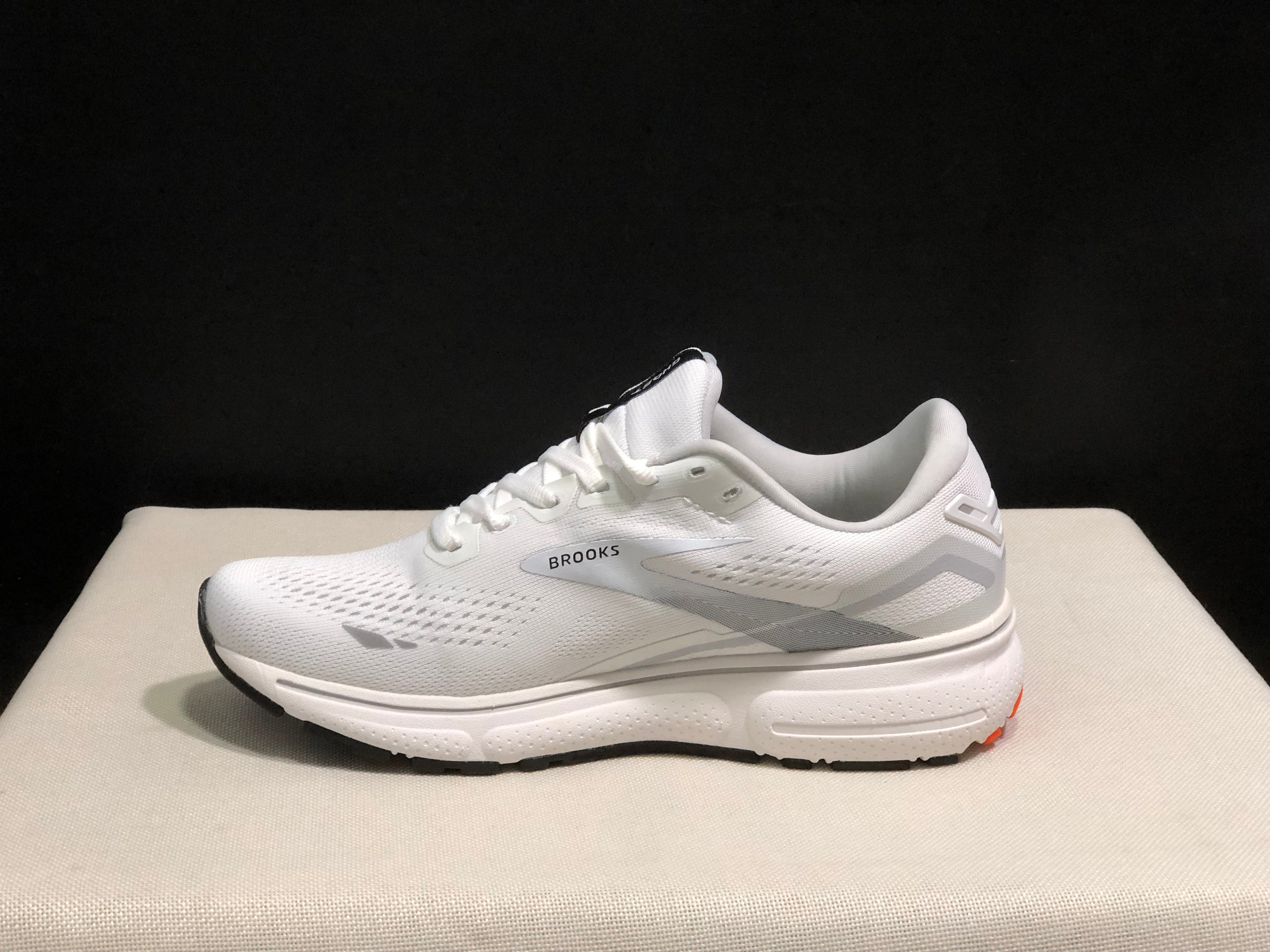 Brooks Ghost 15 Shock-absorbing Wear-resistant Low-top Running Shoes White/Grey