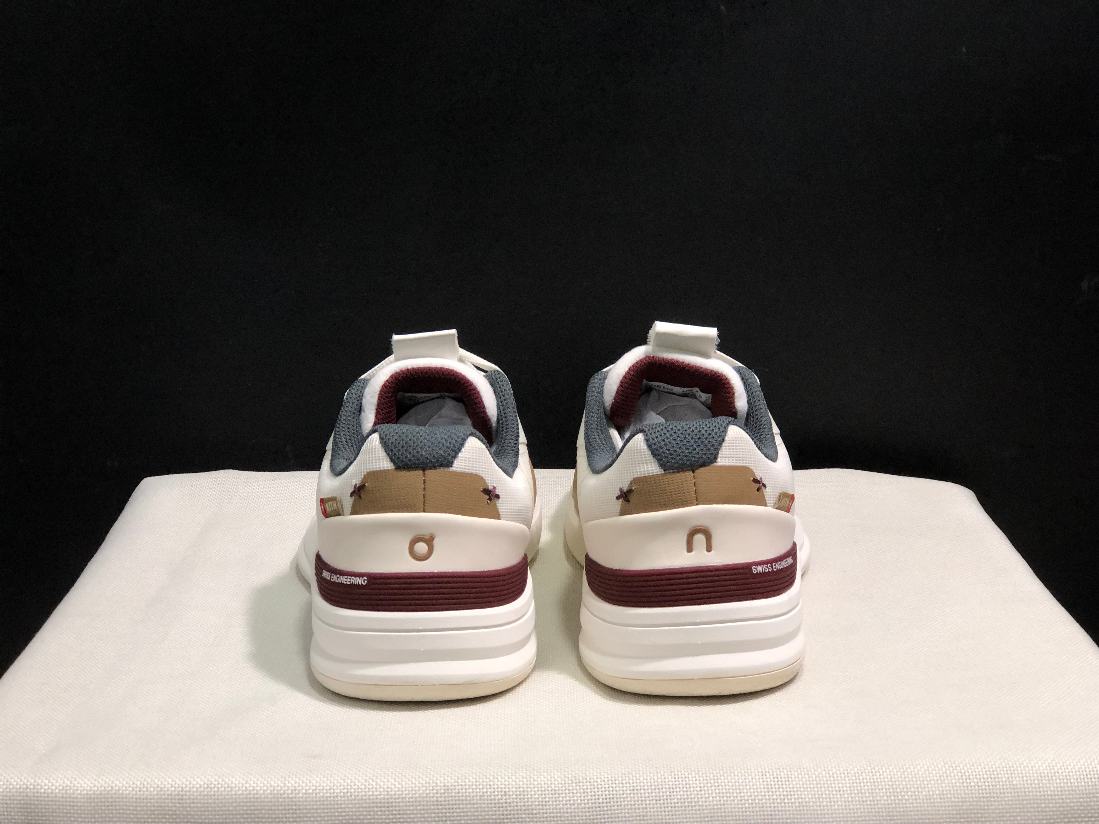 On Running The Roger Rro Durable And Breathable Tennis Shoes Beige/Earthy Yellow