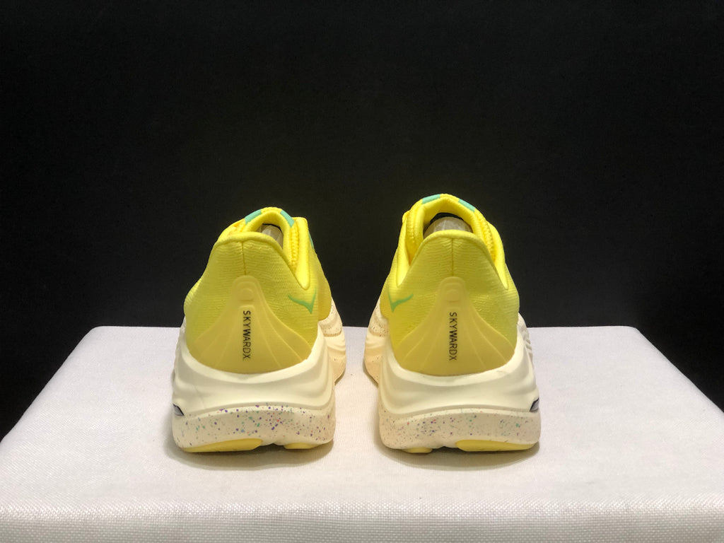 Hoka One One Skyward X Anti-slip Wear-resistant Running Shoes Sneakers Gold