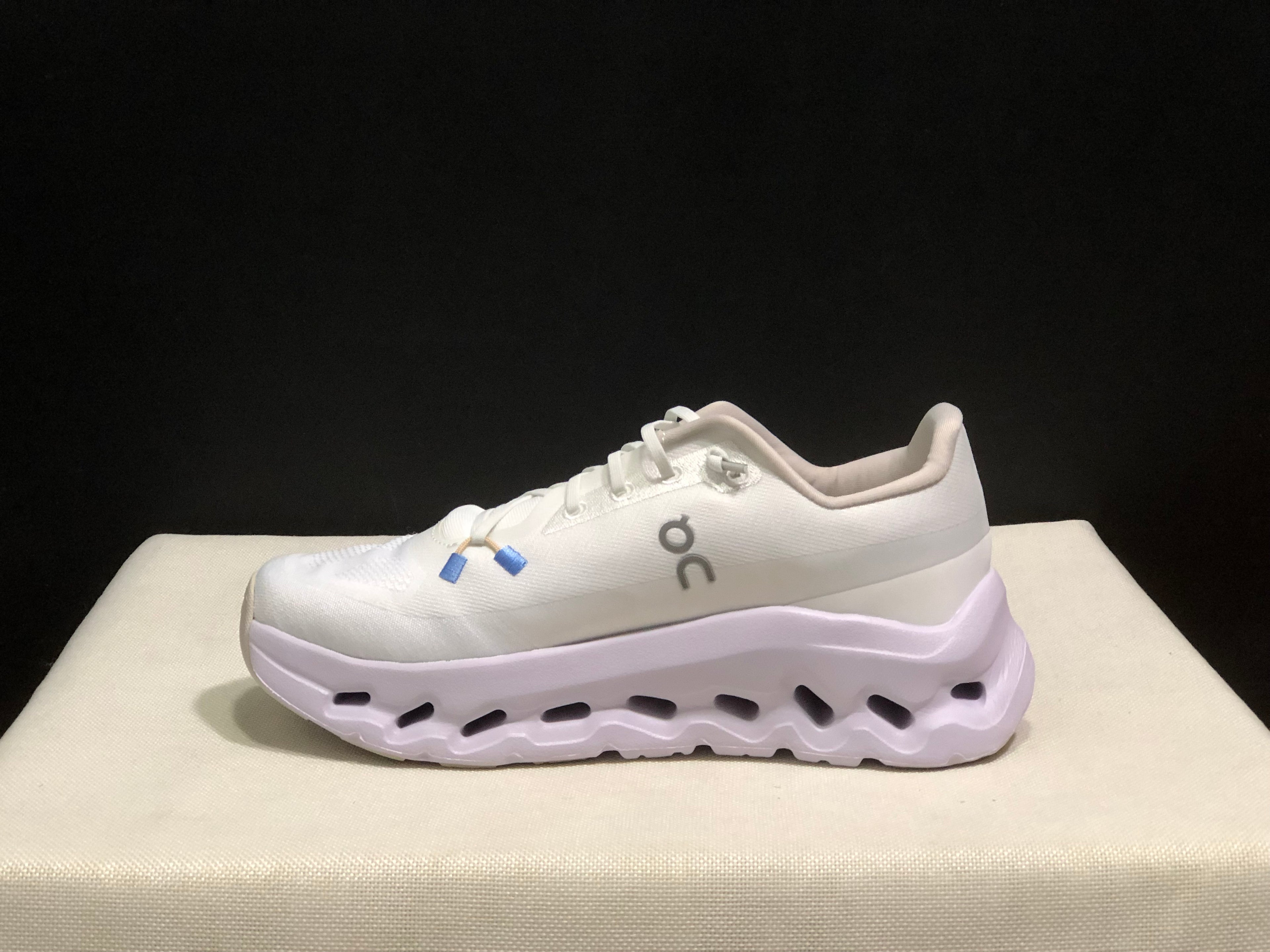 On Running Cloudtilt Durable Casual Life Shoes Beige/Light Purple