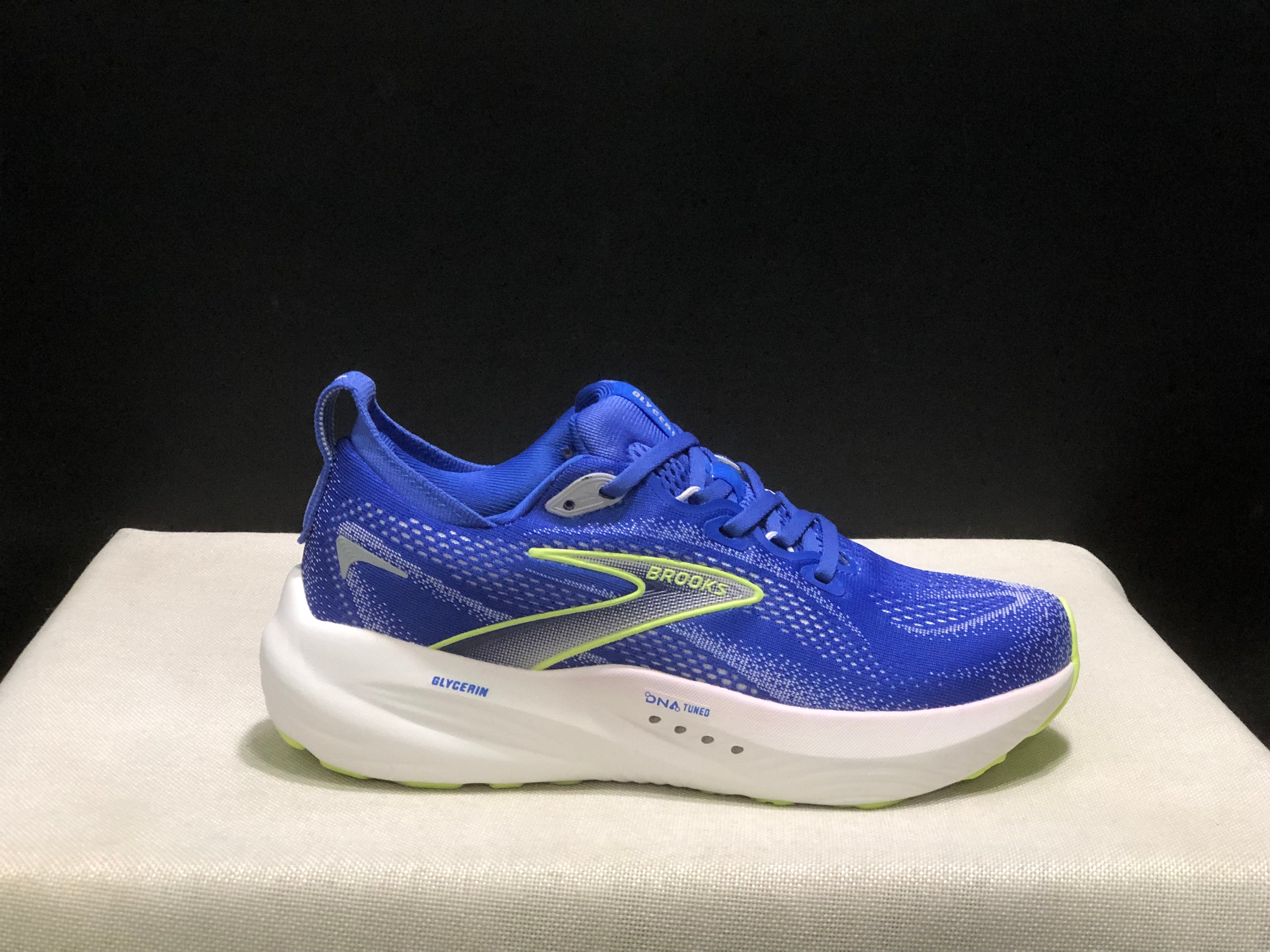 Brooks Glycerin 22 Comfortable Running Shoes White/Blue